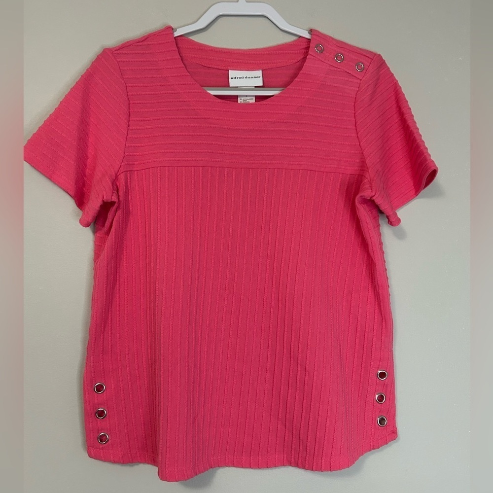 Alfred Dunner Pink Ribbed Short Sleeve T-Shirt, Size S